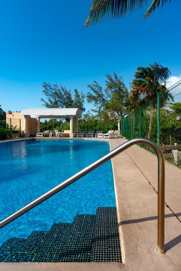Newly Renovated ! Villa Laguna Cancun Bagian luar foto